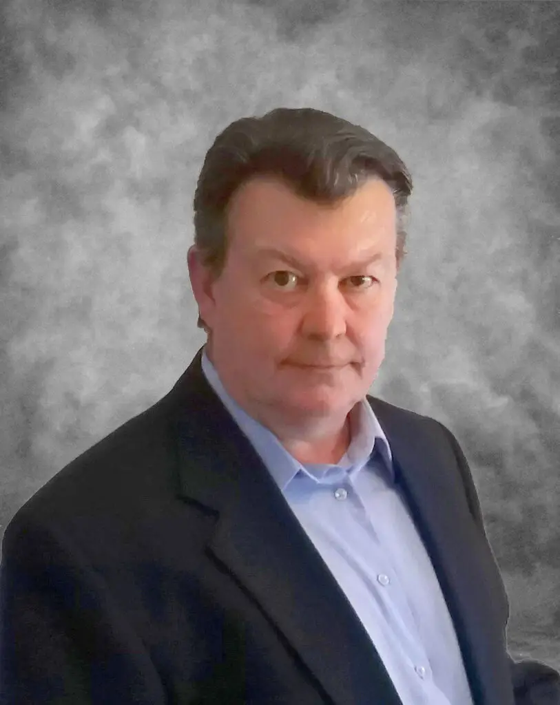 Scott Binnie, Founder